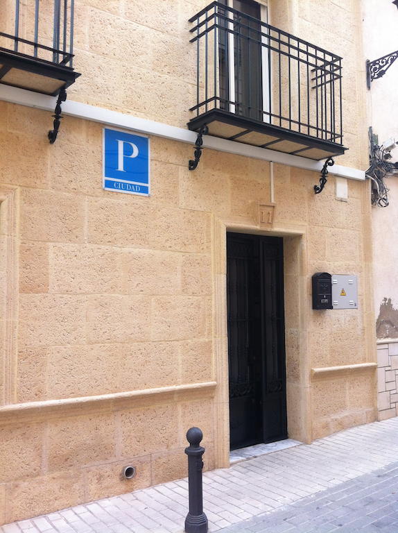 Pensión Ruiz Linares  Exterior foto
